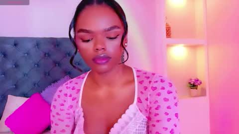 camiestrada online show from 01.11.26