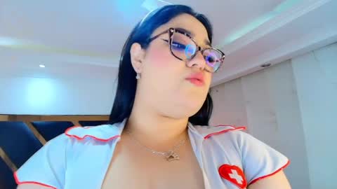 Camila Osorio online show from 04.07.26