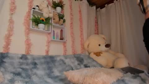 Camii Lopez online show from 02.04.26