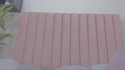 Camila online show from 02.06.25