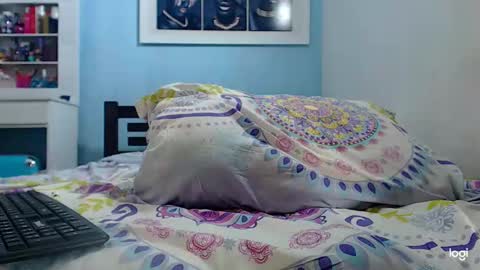 Snapshot of camila_blandexxxx chatting on 02.12.25 Instagram camila blande1 online show from 02.12.25