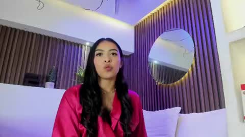 Snapshot of camila_dupont chatting on 07.26.26 Camila online show from 07.26.26