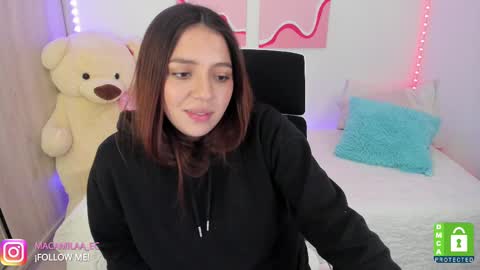 Snapshot of camila_ec2 chatting on 03.05.25 C A M I online show from 03.05.25