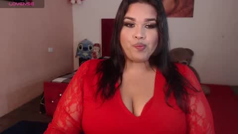 Snapshot of camila_fuenmayor chatting on 12.25.24 online show from 12.25.24