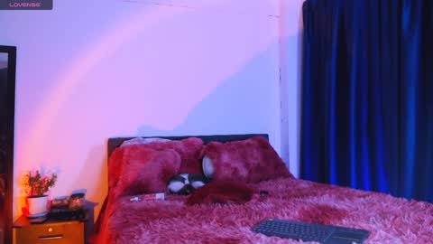 MIA  online show from 01.23.25