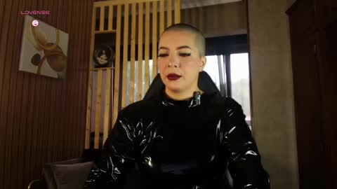    online show from 06.04.26