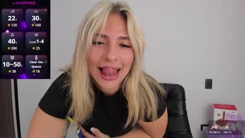 Camila online show from 12.19.25