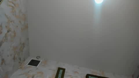 Snapshot of camilahunter__ chatting on 01.17.26 Camila online show from 01.17.26