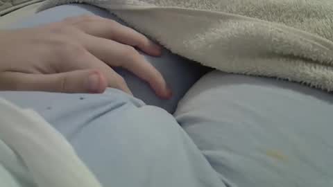 flash 50 tokens BIG CLIT  tits pussy. masturbation big clit 150 tokens fingers inside pussy 1000 tk  pump big clit 300 tk online show from 03.22.26