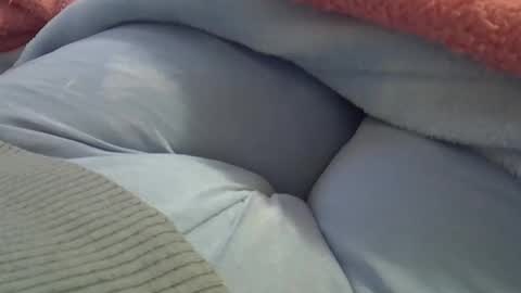 flash 50 tokens BIG CLIT  tits pussy. masturbation big clit 150 tokens fingers inside pussy 1000 tk  pump big clit 300 tk online show from 05.21.26