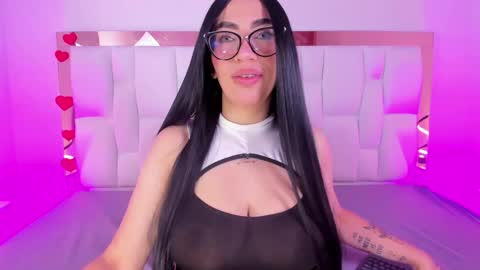 Snapshot of camille_juicy chatting on 05.15.26 Camille online show from 05.15.26