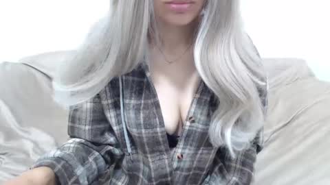 CamilleBunny online show from 05.18.26