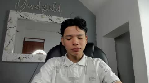 Camillo Virgil online show from 10.04.25