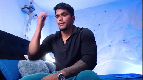 camilo_contre21 online show from 10.15.25