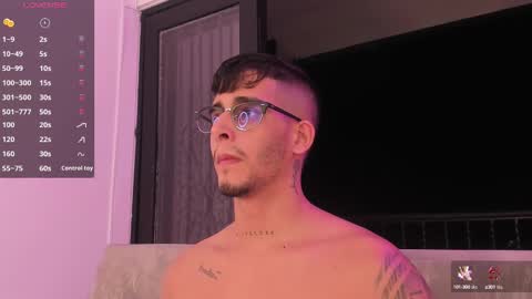 Snapshot of camilo_ospina_ chatting on 02.09.25 INDEPENDENT MODEL online show from 02.09.25