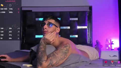 Snapshot of camilo_ospina_ chatting on 03.05.25 INDEPENDENT MODEL online show from 03.05.25