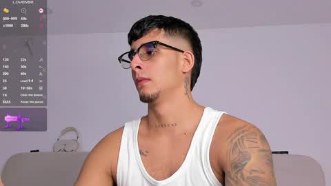   INDEPENDENT MODEL online show from 05.24.26