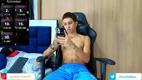 Snapshot of camilobass_ chatting on 09.20.25 Camilo Bass online show from 09.20.25