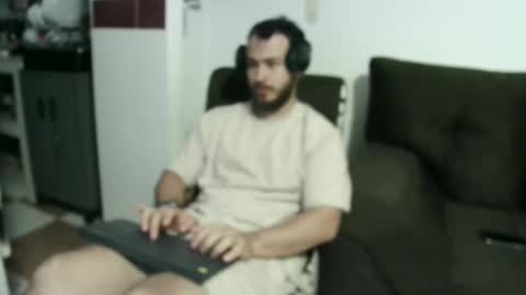 Snapshot of camiloex chatting on 12.02.24 Camilo online show from 12.02.24