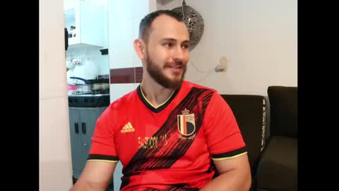 Snapshot of camiloex chatting on 12.03.24 Camilo online show from 12.03.24