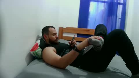 Snapshot of camiloex chatting on 12.09.24 Camilo online show from 12.09.24