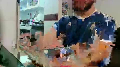 Snapshot of camiloex chatting on 12.10.24 Camilo online show from 12.10.24