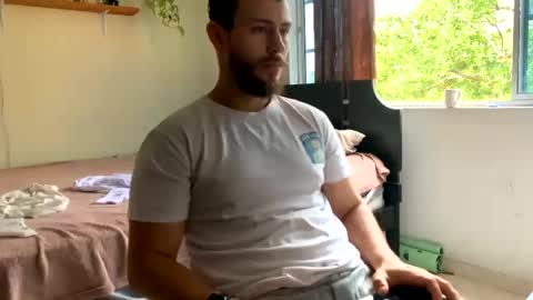 Snapshot of camiloex chatting on 02.06.25 Camilo online show from 02.06.25