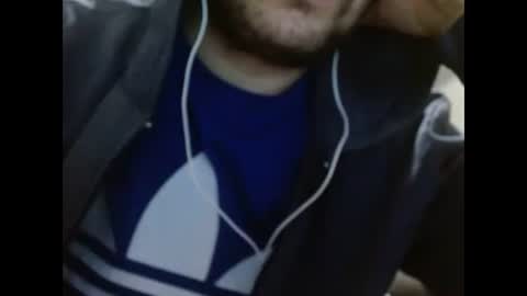 Snapshot of camiloking17 chatting on 12.20.24 camilo online show from 12.20.24