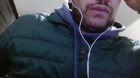 Snapshot of camiloking17 chatting on 02.01.25 camilo online show from 02.01.25