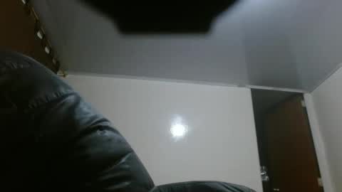 Snapshot of camiloking17 chatting on 03.03.26 camilo online show from 03.03.26