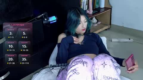 Cami  online show from 11.25.25