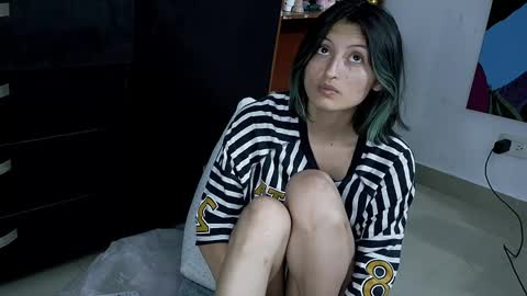 Snapshot of camilonrilli chatting on 05.18.26 Cami online show from 05.18.26
