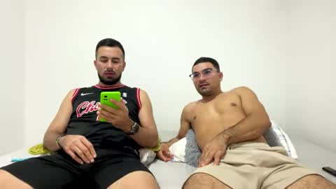 camilor_30 online show from 11.20.25