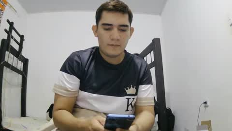 Camilowhite  online show from 09.17.25