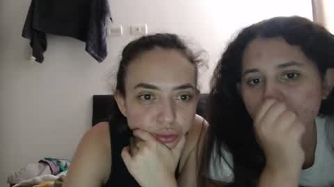 Snapshot of camitorres69 chatting on 07.23.26 camitorres69 online show from 07.23.26