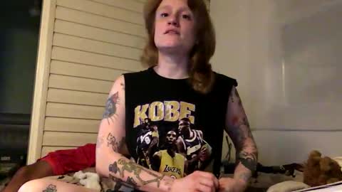 Snapshot of camm_sparks chatting on 09.30.25 gingerbr3dbabe online show from 09.30.25