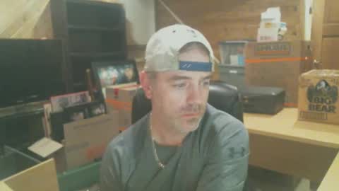 Snapshot of canadianboi6969 chatting on 10.31.25 CanadianBacon6969 online show from 10.31.25