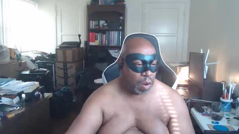 Snapshot of candc1987 chatting on 11.10.25 jody1990 online show from 11.10.25