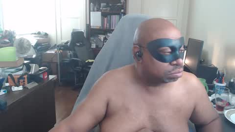 Snapshot of candc1987 chatting on 12.01.25 jody1990 online show from 12.01.25