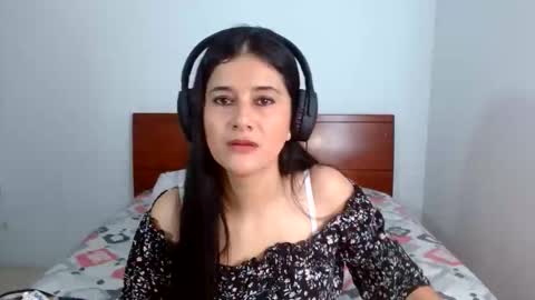 Snapshot of canddysexxx_ chatting on 03.18.26 Carolina online show from 03.18.26