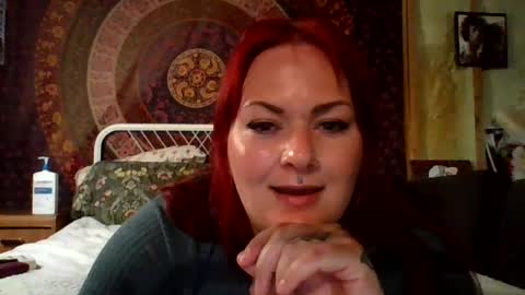 candiredd online show from 07.11.26