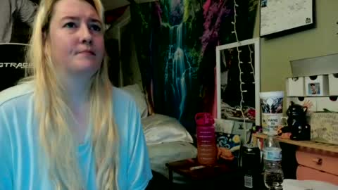 Snapshot of candismiths chatting on 06.21.26 Candi online show from 06.21.26