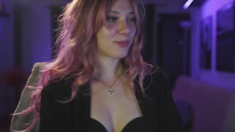 Candy Storm online show from 10.12.25