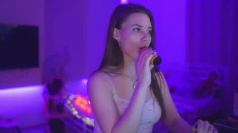 Candy Storm online show from 02.11.26