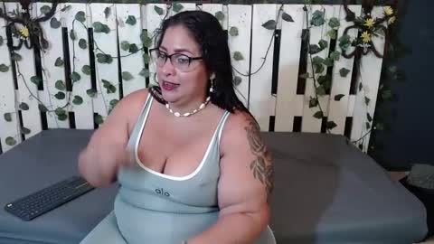 candy online show from 10.23.25