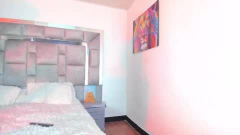 Candy  And Andy  online show from 10.20.25