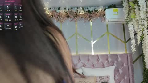 Snapshot of candy_beck chatting on 12.23.24 Candy Beck online show from 12.23.24