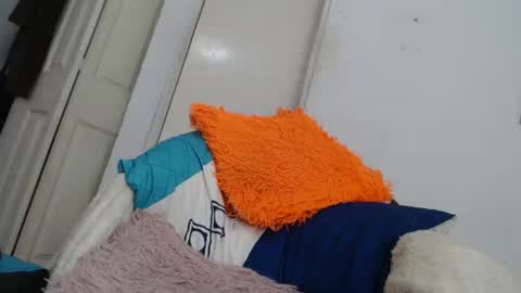 Snapshot of candy_cumy1 chatting on 12.24.24 Dayan Camila online show from 12.24.24