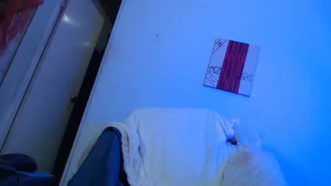 Snapshot of candy_cumyy1 chatting on 12.07.24 candy_cumyy1 online show from 12.07.24