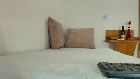 Jolie online show from 01.08.26